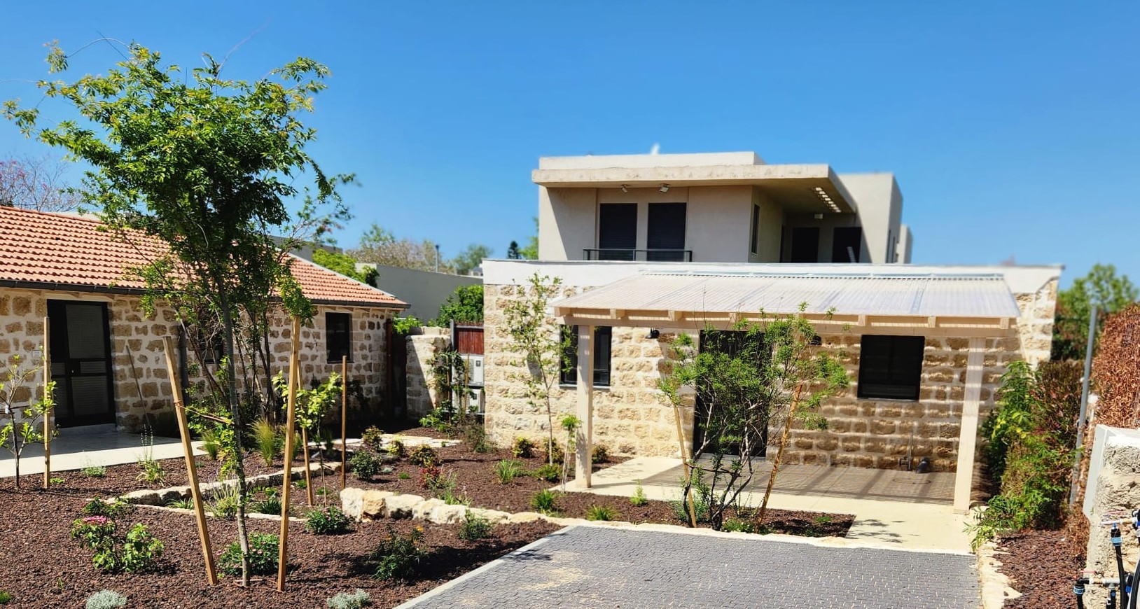 אורוות הסוסים 